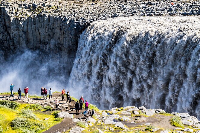 Lake Myvatn, Dettifoss and Goddafoss Waterfalls Day Tour from Akureyri - Why Lake Myvatn, Dettifoss, and Godafoss work as a single day