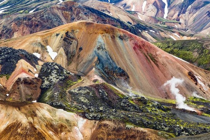 Landmannalaugar 4x4 Tour - Private - Landmannalaugar’s rhyolite colors and lava fields: the geology you can actually use