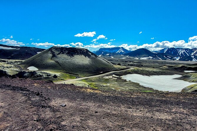 Landmannalaugar, Hekla, Sigoldugljufur 4x4 tour with Hiking - Super Jeep 4x4 Into Hekla Territory: Why It Works