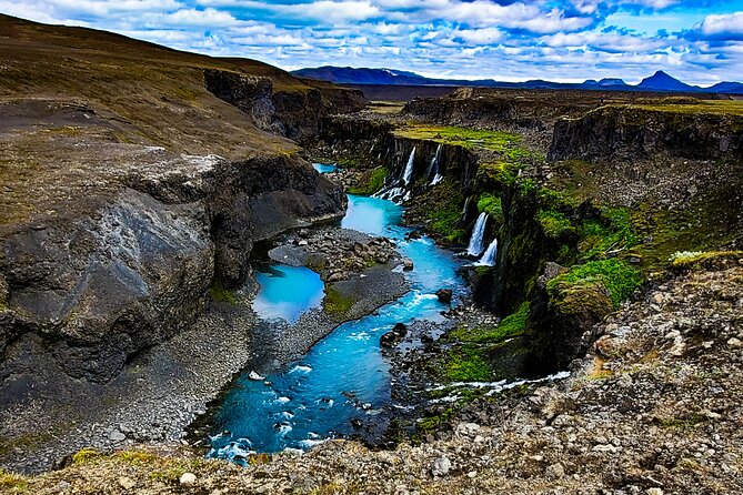 Landmannalaugar, Hekla, Sigoldugljufur 4x4 tour with Hiking - Price and Value: What You Pay For (and Why It Adds Up)