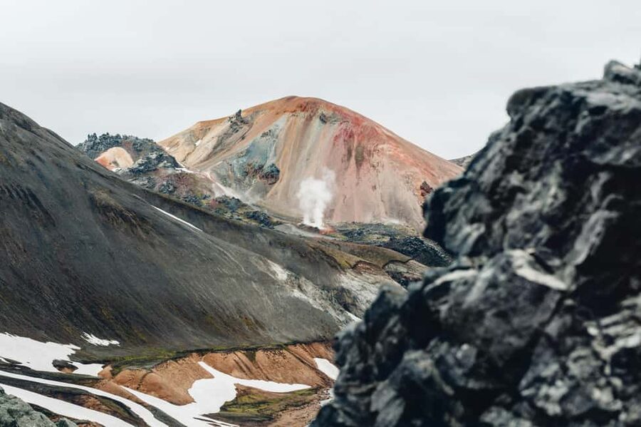 Landmannalaugar Highlands Small Group Super Jeep Tour - Why a 6-person Super Jeep changes the Landmannalaugar day