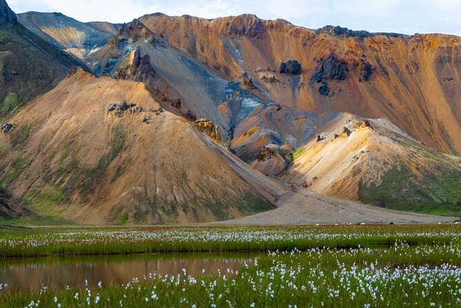 Landmannalaugar Hiking, Haifoss Waterfall and Hot Springs Tour - Transport comfort on rough roads: why the driver matters