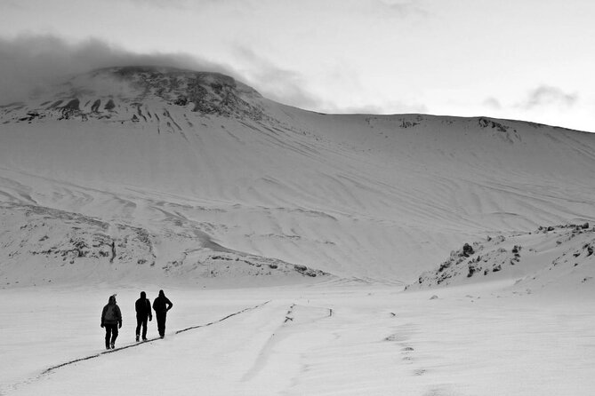 Landmannalaugar & SecretGems | Private Tour | PRO Photos included - Reykjavik to the Highlands: what your 8:30 start really gives you