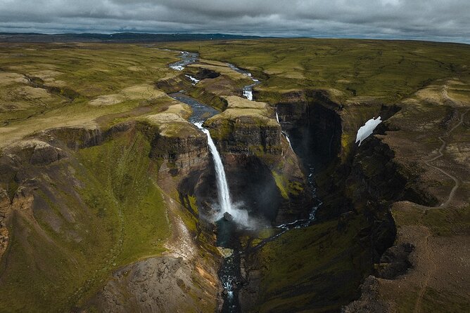 Landmannalaugar & SecretGems | Private Tour | PRO Photos included - Waterfall Circuit: Hjálparfoss, Haifoss, and Sigöldufoss
