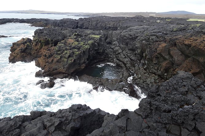Lava, Craters and Hot Springs Private Tour - A half-day private run that actually feels efficient