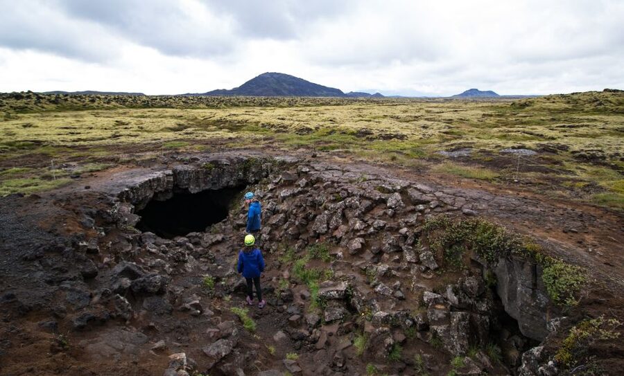 Leidarendi Cave: Lava Tunnel Caving from Reykjavik - Your 3-hour underground route, from Leiðarendi to pitch-black wonder