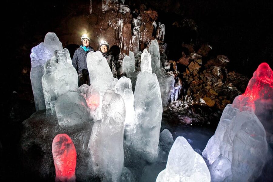 Lofthellir Ice Cave Super Jeep Tour - The modified super jeep ride from Mývatn
