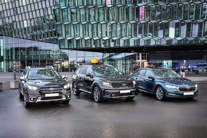 Luxury Private Transfer from Reykjavik to Keflavik Airport - English support, mobile ticket, and confirmation that helps