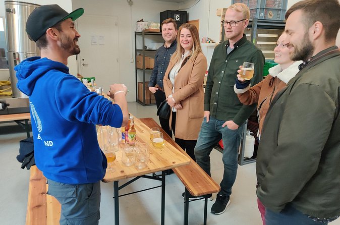 Meadery 1-Hour Tasting in Hella - Small group size makes the difference