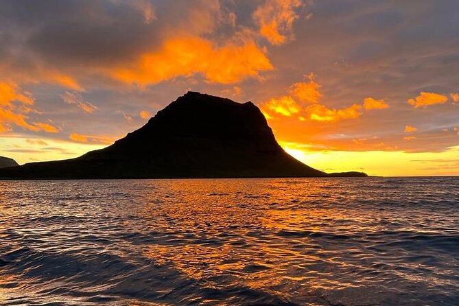 Midnight Sun Kayaking Adventure by Mt. Kirkjufell - Guides in this small-group format: what you should expect