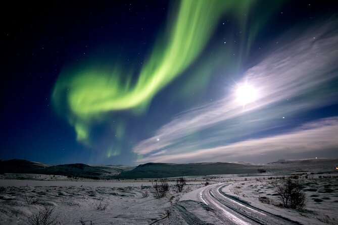 Northern Lights Photography from Akureyri - Weather Controls the Odds, and the Tour Has a Plan