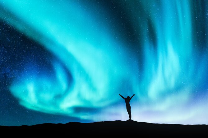 Northern Lights Private Tour-Epic Adventure - Leaving Light Pollution Behind: How the First Stop Works