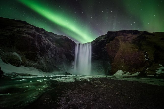 Northern Lights Small Group Tour from Reykjavik with Free Photos - Who This Northern Lights Photo Tour Fits Best