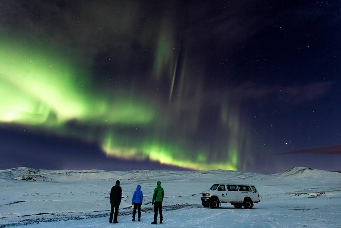 Northern Lights Tour from Reykjavik in a Super Jeep - Vehicle Reality: Super Jeep Expectations vs Group-Size Reality