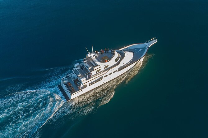 Northern Lights Yacht Cruise in Reykjavik - Setting Sail from Old Harbour, with Faxaflói Bay as the stage