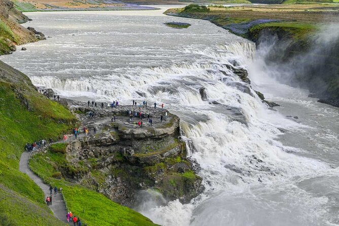 Perlan Ice Cave Admission & Golden Circle Tour in Reykjavik - Time, Weather, and What to Pack for an 10-Hour Day