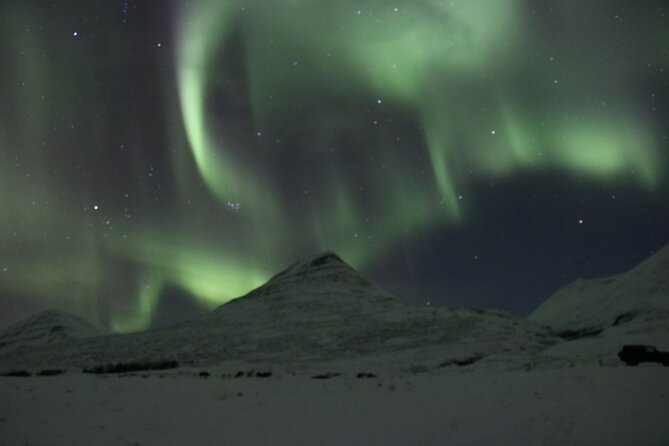 Photography tour - Northern light Hunting from Akureyri - What to bring so the night stays fun