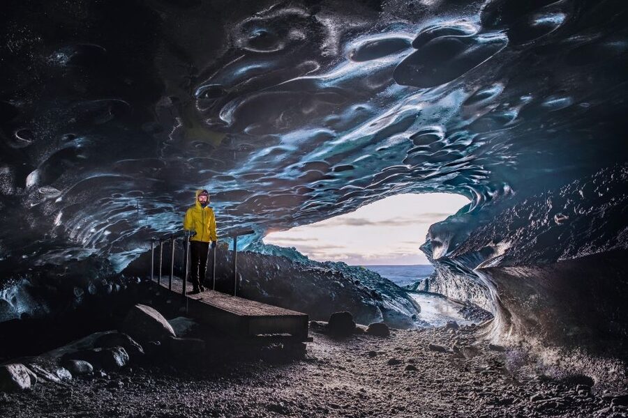 Premium Blue Ice Cave Tour - hot soup & hot drink incl. - Hot tomato soup and hot drink: the comfort you should plan around