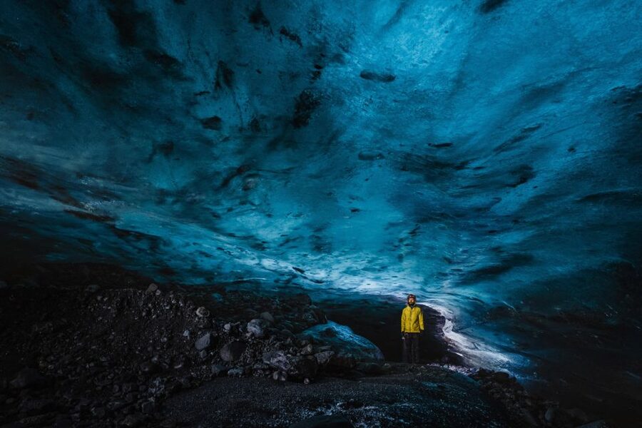Premium Blue Ice Cave Tour - hot soup & hot drink incl. - Weather, packing, and what to wear on icy terrain
