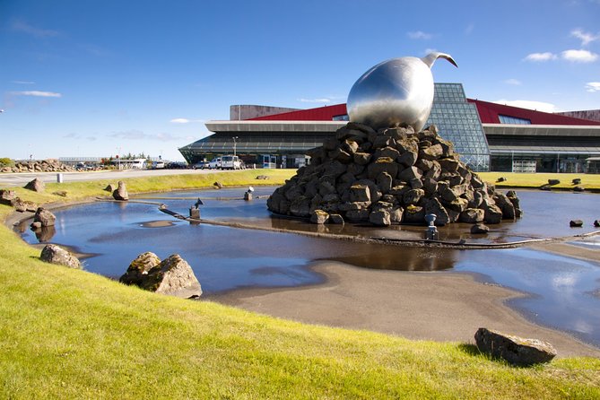 Private Airport Transfer with Blue Lagoon - Admission included - Timing, weather, and what happens if plans change