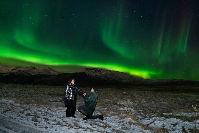 Private Aurora Hunt with Photos in Super Defender - Price and Value: What $1,400 per Group Really Means