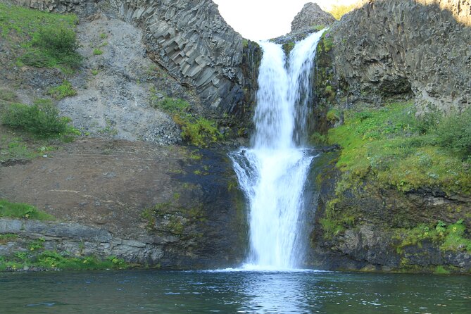Private Golden Circle and Secret Lagoon Tour from Reykjavik - Value and price: what $434.73 per person buys you