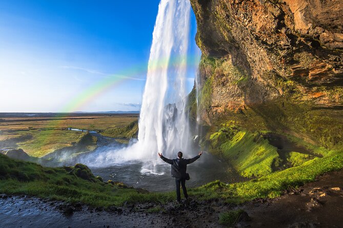 Private Golden Circle Tour (1-7pax) - Thingvellir National Park: where Vikings and tectonics share the same ground