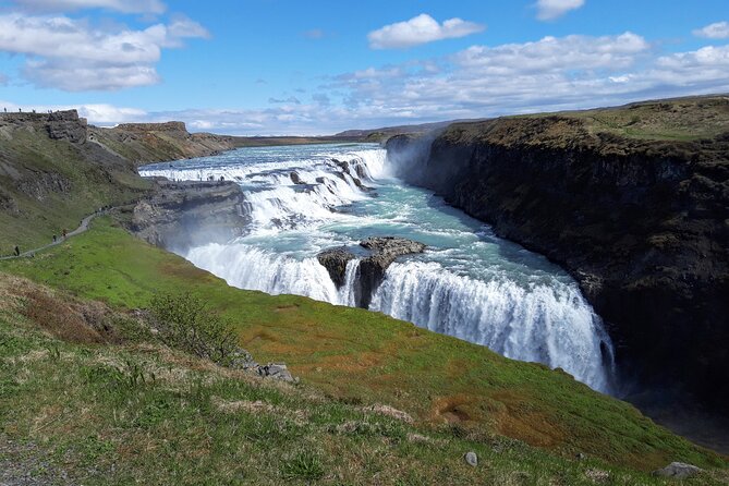 Private Golden Circle Tour with Airport Pick up - Price and value: what $534 per person buys you