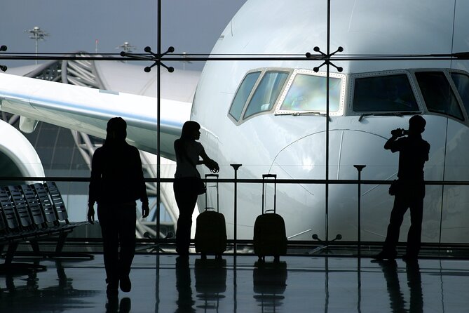 Private Golden Circle Tour with Airport Pick up - Meeting Your Driver, Then Settling Into a Comfortable Van