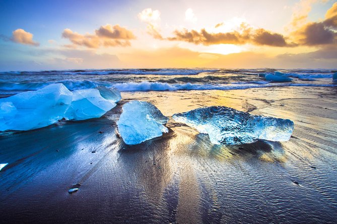 Private Jeep Tour - Glacier Lagoon and Diamond Beach - How the guide affects your experience (and why Örvar gets mentioned)
