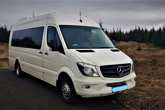 Private Keflavik Airport Transfer (One Way) - Price and logistics: how $270 per group really plays out