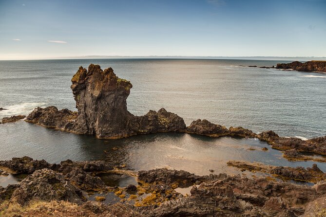 Private Snæfellsnes Peninsula day tour with 6+ Attractions - Stop 4: Djupalonssandur, black sand, basalt pebbles, and relics