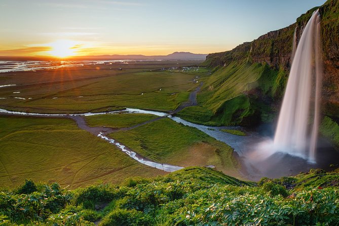 Private South Coast Tour with a Professional Photographer/Guide - Stop-by-stop: Seljalandsfoss to Kvernufoss without the stress