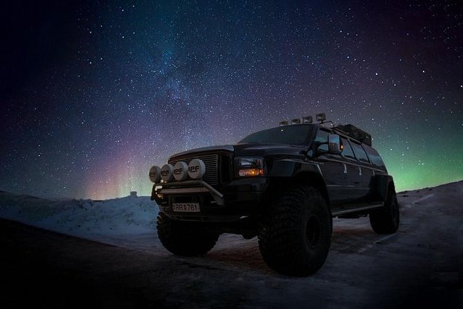 Private Super Jeep Northern lights hunt from Reykjavik - What You’re Really Getting With a Private Northern Lights Jeep