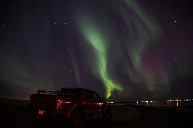 Private tour / Aurora Hunt - Northern Lights Super Jeep Tour - Comfort, gear, and photo reality checks for a 3 to 4 hour night
