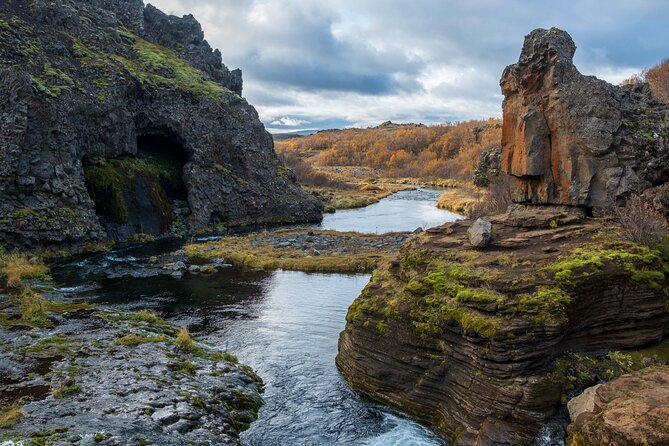 Private Tour of Valley of Tears and Highlands adventure - Gjáin oasis at the roots of the highlands