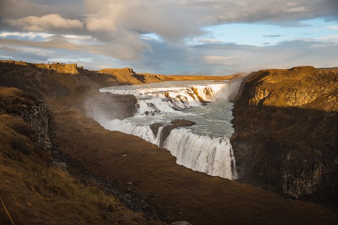 Private Tour to Golden Circle and Hvammsvík Hot Spring - Þingvellir National Park: Where Earth Moves and Iceland Organized Itself