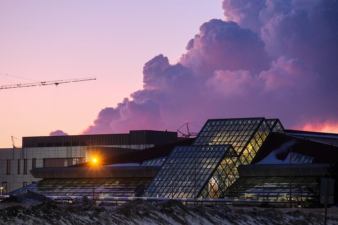 Private Transfer from or to International Airport Keflavik - KEF - Private does not mean complicated: only your group, simple flow