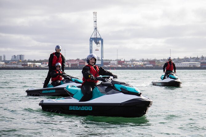 Puffin Jet ski tour in Reykjavík - What your guide is really doing for you out there