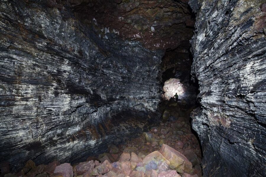 Raufarhólshellir: Lava Falls Adventure Tour - Side branches, extra ends, and the workout factor