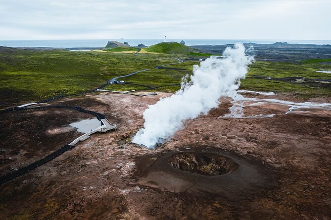 Reykjanes Explorer: Airport Transfer with Sightseeing Adventure - Turning a transfer into real Reykjavik to Keflavik time
