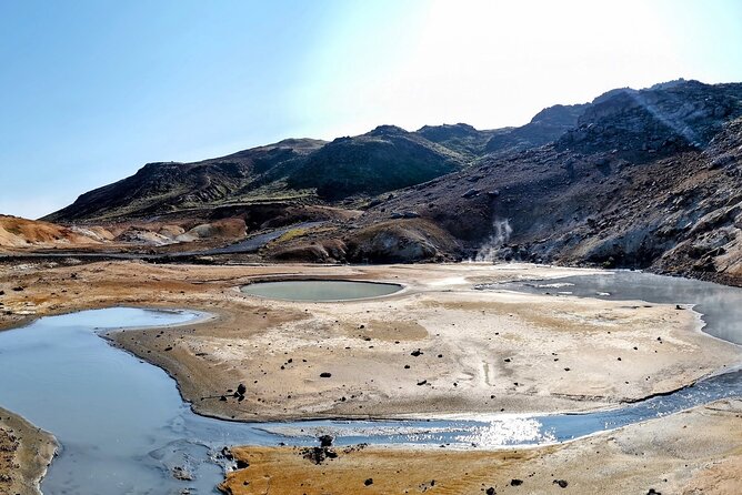 Reykjanes Peninsula Private tour Iceland - Gunnuhver hot springs: bubbling mud and steamy vents