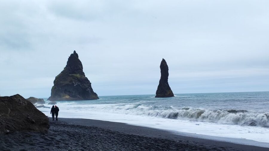 Reykjavík: 2-Day Tour with Icebergs, Glaciers & Waterfalls - Overnight in the Countryside: A Real Reset Between Long Days