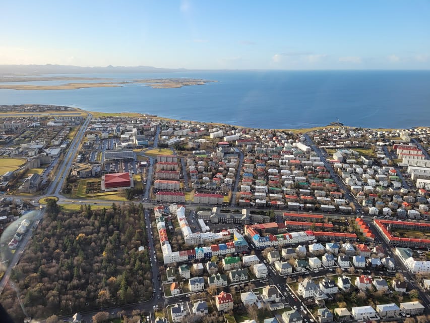 Reykjavik: 45-Minute Volcano Sightseeing Helicopter Tour - Price and value: $624 for 45 minutes, and where that cost goes
