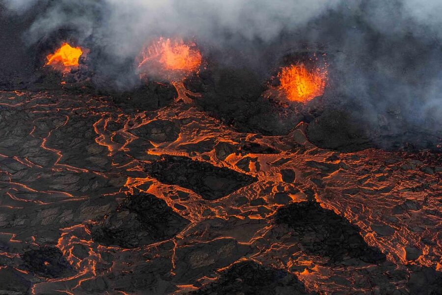 Reykjavik: 45-Minute Volcano Sightseeing Helicopter Tour - The big star: Sundhnúkahraun from March 2024
