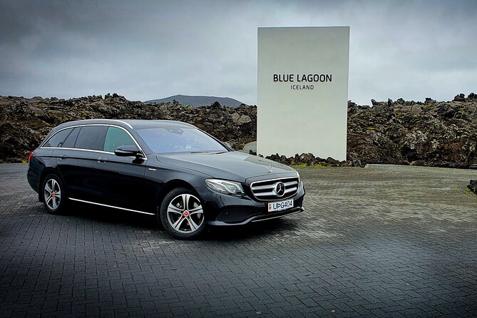 Reykjavik area to Keflavik Private Luxury Airport Transfer - Arriving at the Airport: Meeting Point at Keflavik International Airport