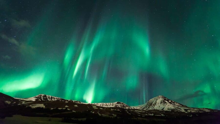 Reykjavik: Aurora Small Group 4x4 Northern Lights Adventure - Key Things You’ll Notice on This Northern Lights 4x4 Tour
