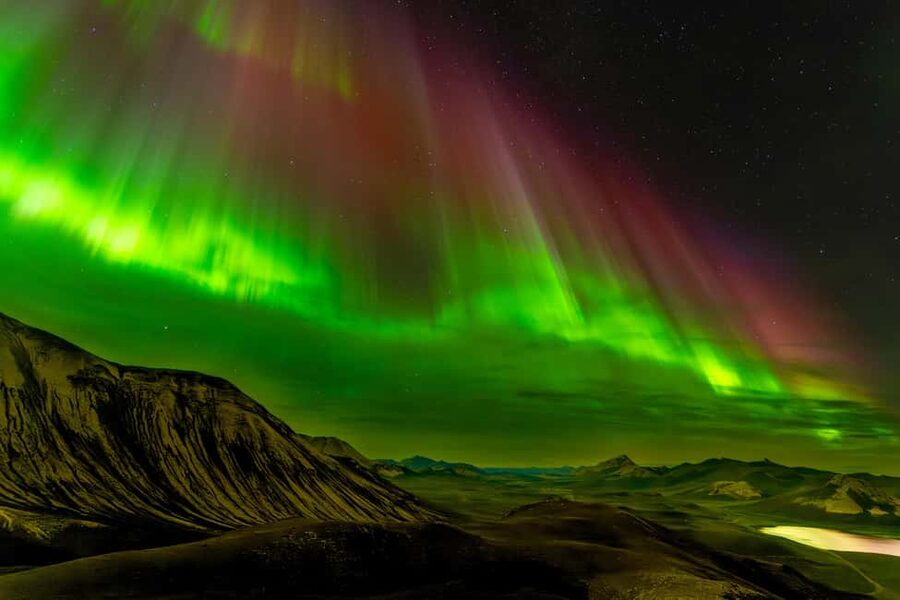 Reykjavik: Aurora Small Group 4x4 Northern Lights Adventure - Chasing Aurora Borealis Views From Reykjavík, Not Just From Town