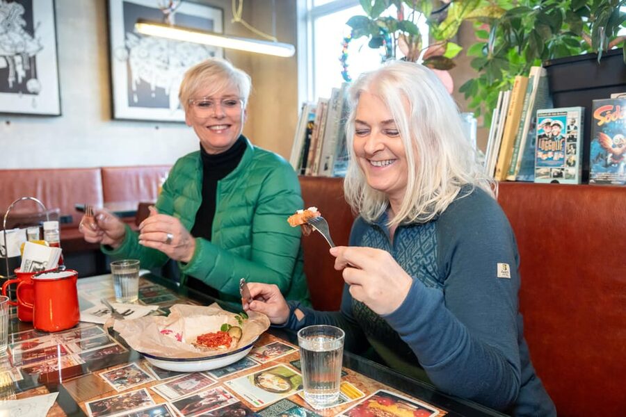 Reykjavik: Christmas Food Tour with Tastings and Drinks - Who this tour fits best, and who should skip it
