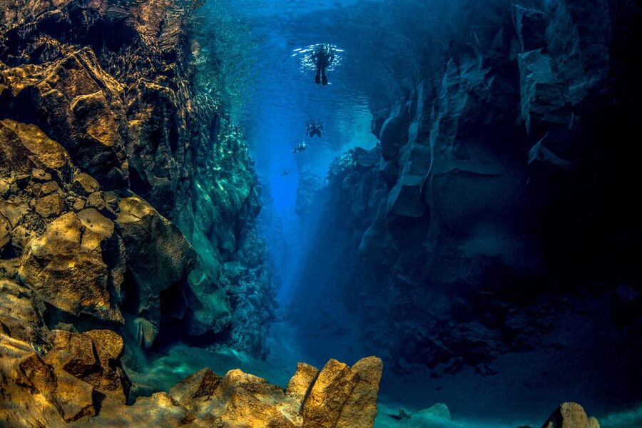Reykjavik Combo: Horse Riding & Snorkeling in Silfra Fissure - What Really Happens Underwater, and Why You Should Read the Handbook